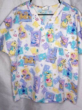 Simply Basic Scrub Top Size Small Cats And Dogs V Neck 1 Pocket
